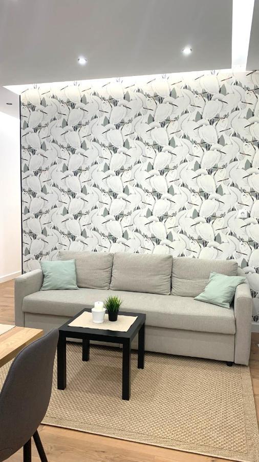Sipsix Apartment - Modern 2 Bedroom Newly Renovated Flat With Ac In Budapest City Centre Luaran gambar